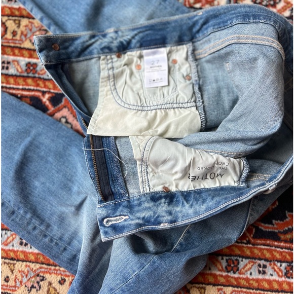 Mother Denim The Looker crop in Well Played. Great gently used condition. - Picture 8 of 9